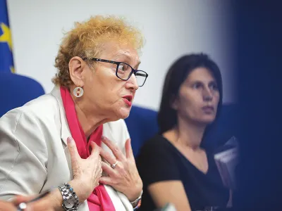 MAI MULT CU PSD DECÂT CU POPORUL  Renate Weber, devenită Avocatul Poporului după ce a fost membră ALDE, atacă în mod constant actele legislative ale liberalilor, cum nu a făcut în perioada guvernării PSD - Foto: INQUAM PHOTOS/ Octav Ganea