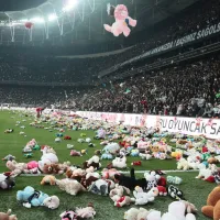 Sporterii unei mari echipe de fotbal turce i-au cerut demisia preşedintelui Recep Tayyip Erdoğan - Foto: Profimedia Images