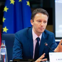 Siegfried Mureşan: Bani europeni pentru seceta din ţară - Foto: Facebook/Siegfried Mureşan