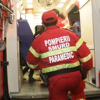 Doi adolescenți la un pas de moarte după ce s-au urcat pe tren pentru un selfie - Fototiv): Arhivă (imagine cu rol ilus