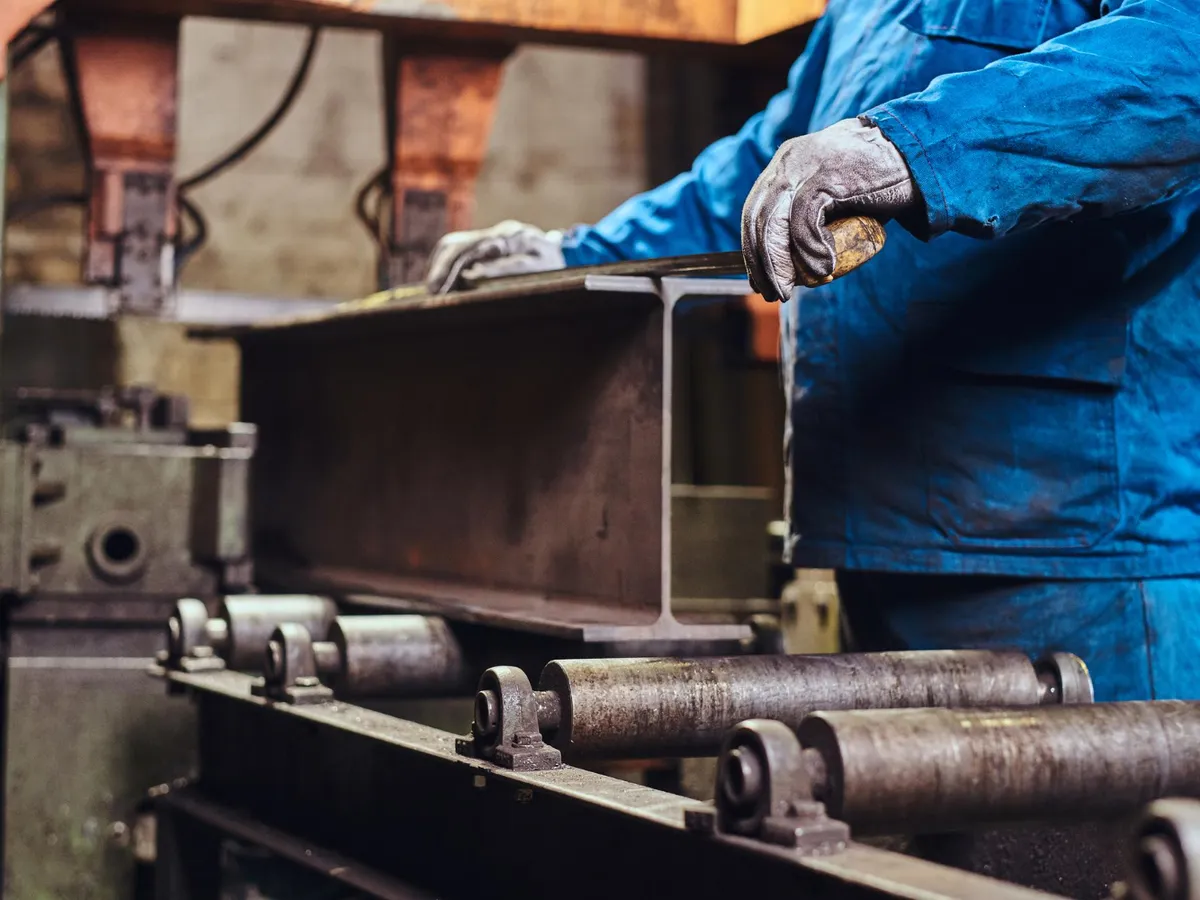 Fabrică - Foto: Freepik (Imagine cu rol ilustrativ)