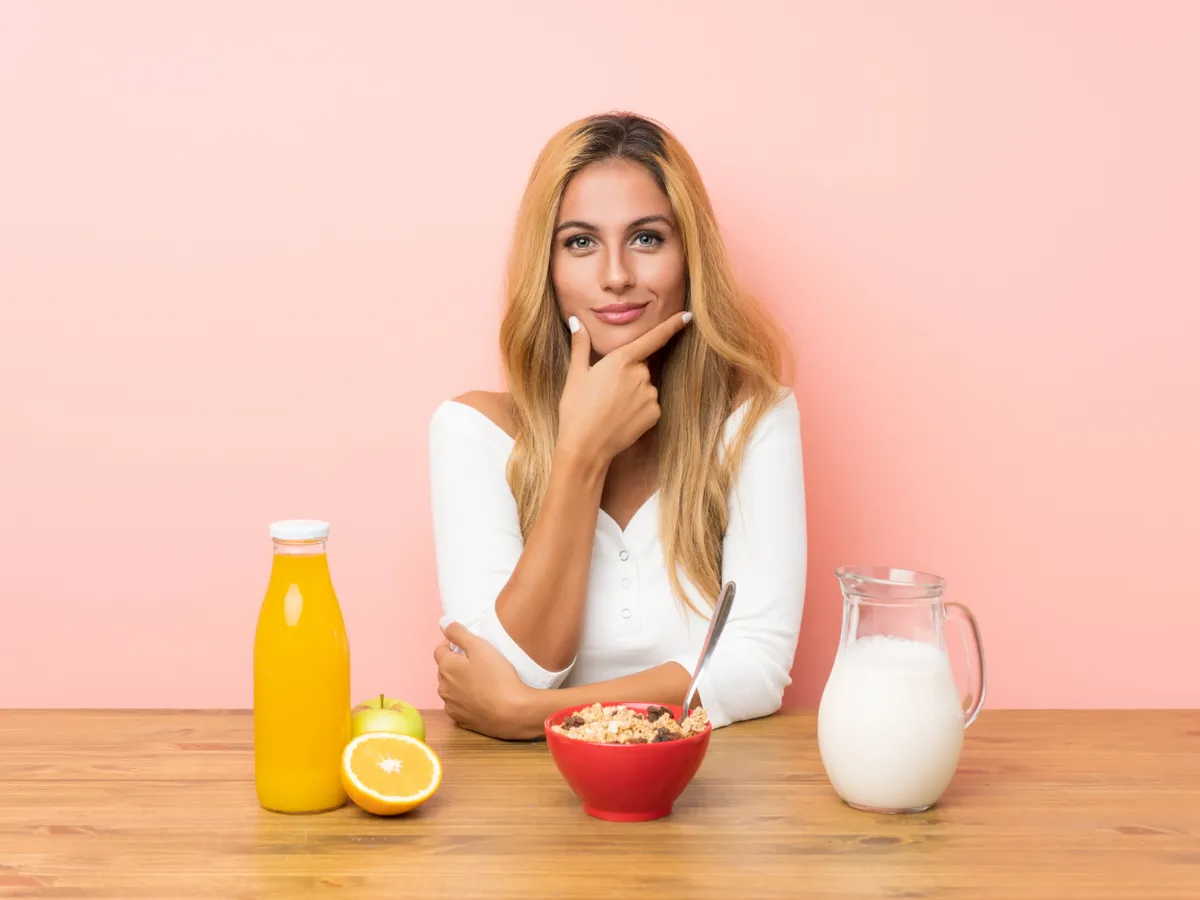 Micul dejun care îți scade colesterolul în doar două zile. Costă 5 lei un pachet care îți ajunge o lună - Foto: Freepik (Imagine cu rol ilustrativ)