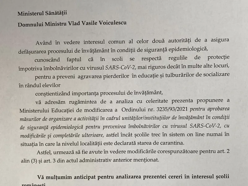 Adresa prin care Cîmpeanu i-a cerut lui Voiculescu modificarea ordinului privind funcționarea școlilor. Sursă: Hotnews