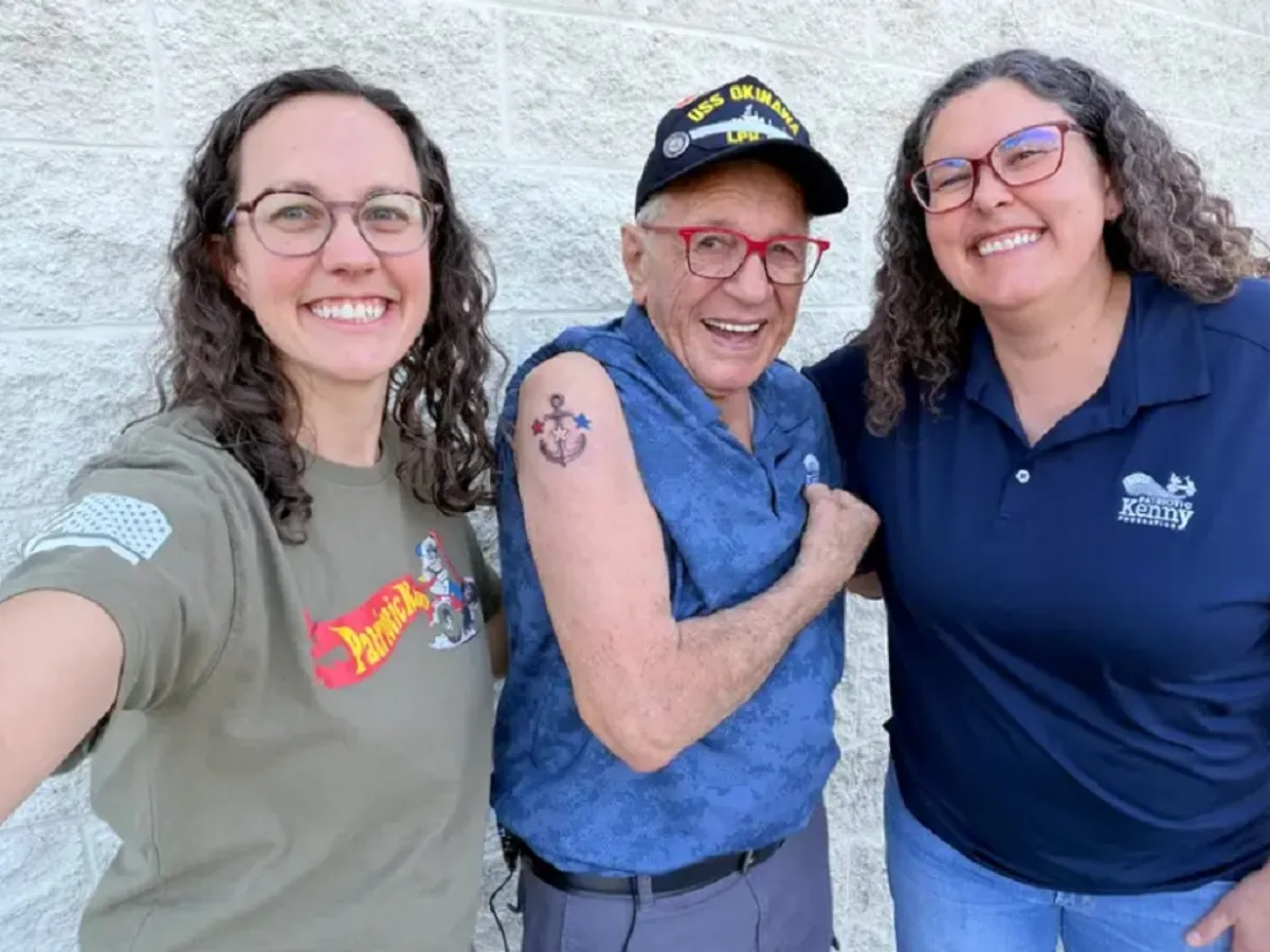 Kenny Jary și-a făcut primul tatuaj datorită prietenelor lui - Foto: Business Insider