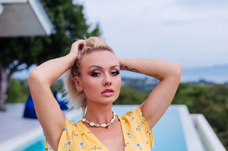 Femeie frumoasă - Foto: Freepik