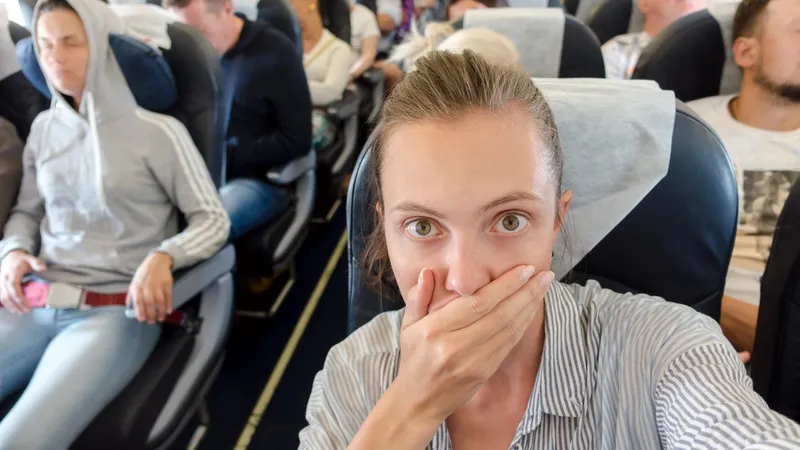 Panică la bordul unui avion. Un pasager a încercat să deschidă ușa de urgență deasupra Atlanticului - Foto: Profimedia images - Caracter ilustrativ