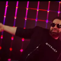 Salam le-ar fi fost client proxeneților Foto: captură video Youtube