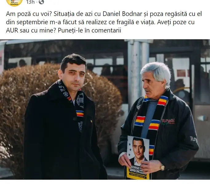 Simion le-a cerut fanilor săi să posteze imagini cu el. Ultimul politician care a făcut acest lucru a fost Vlad Voiculescu. Sursa imagine: Facebook