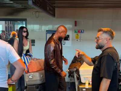 ”Michael Jackson” a aterizat la Otopeni și lumea ”s-a călcat în picioare” să-l vadă: ”Cine-i ăsta?”
