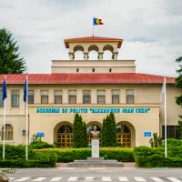 Foștii șefi ai Academiei de Poliţie, 3 ani închisoare pentru amenințarea unei jurnaliste cu moartea. / Foto: academiadepolitie.ro