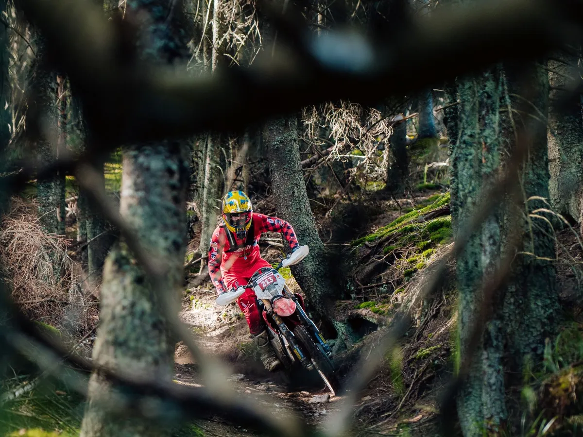 Romaniacs: Lettenbichler al 6-lea titlu. Un motor electric, victorie la Silver. 6-9 baterii/zi - Foto: Red Bull Romanics