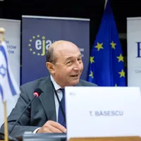 Traian Băsescu - FB