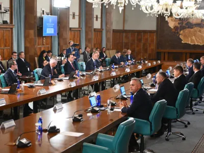 Cine sunt cei mai bogați miniștri din noul Guvern și ce avere are premierul Luca Niculescu