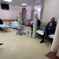 La „Matei Balș”, pacienții stau pe holuri cu tuburi de oxigen ușor inflamabile. Foto Buletin.de