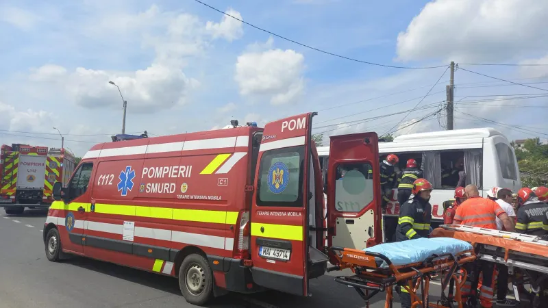 Accident grav la Lețcani, în județul Iași. Mai multe persoane sunt rănite. S-a activat Planul Roșu - Foto: ISU Iași