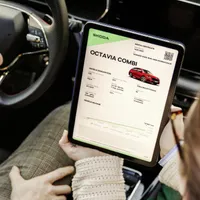 Coșmar, pentru samsari. Skoda generează un certificat digital în care se văd kilometrii mașinii - Foto: Skoda