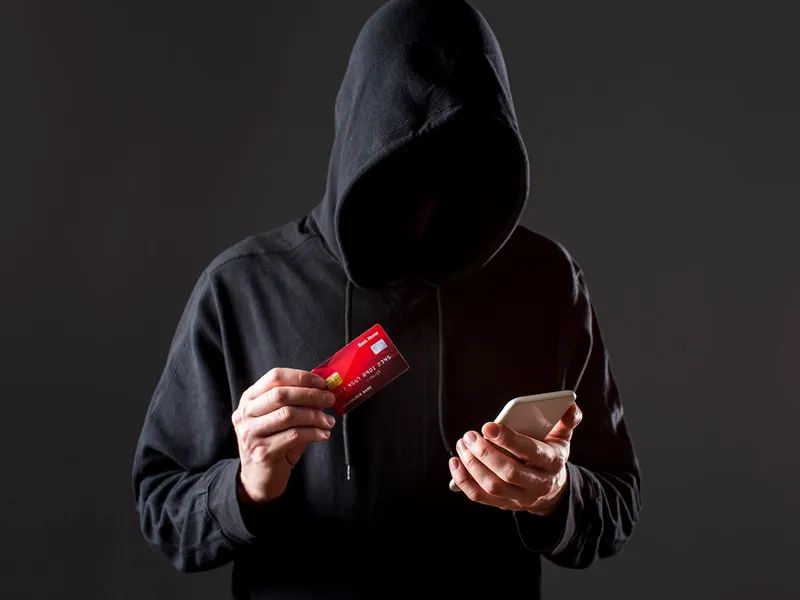 Dacă auzi aceste cuvinte, poți fi victima unui furt bancar