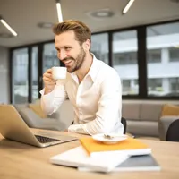 Unii români primesc vouchere de la job Foto Freepik.com - rol ilustrativ