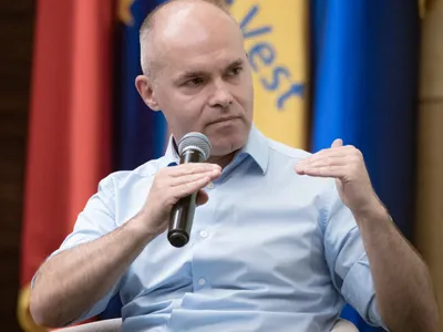 Funeriu, la 10 ani după adoptarea Legii Educației: Școala e un câmp de ruine al bătăliei politice / FB