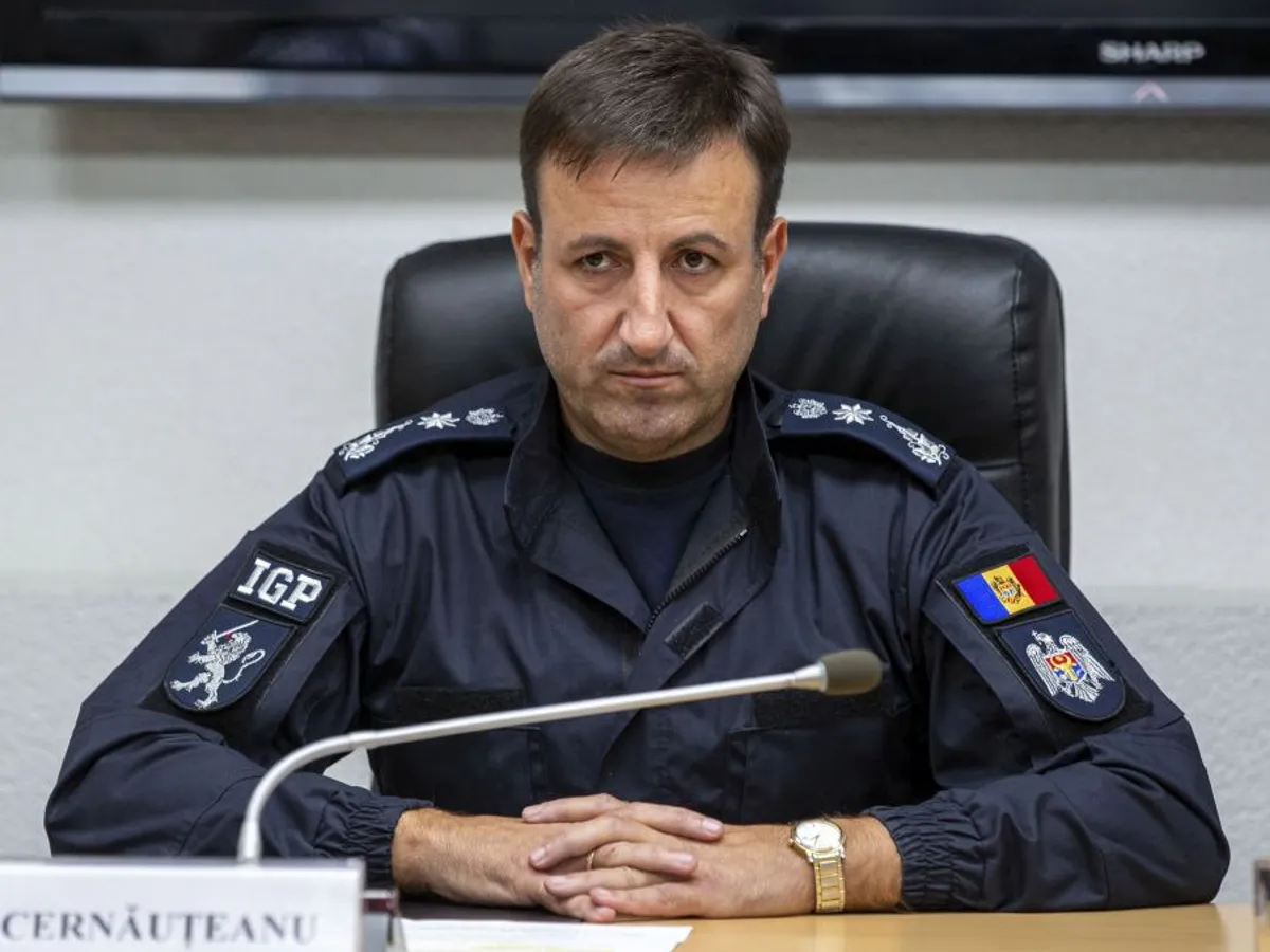 Viorel Cernăuţeanu, şeful poliţiei dintre Prut şi Nistru, în conferinţă de presă - Foto: INQUAM PHOTOS/Elena Covalenco