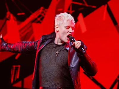 Starul pop preferat al Kremlinului „nu este suficient de rus”: care e problema cu Iaroslav Dronov, cunoscut sub numele „Shaman”