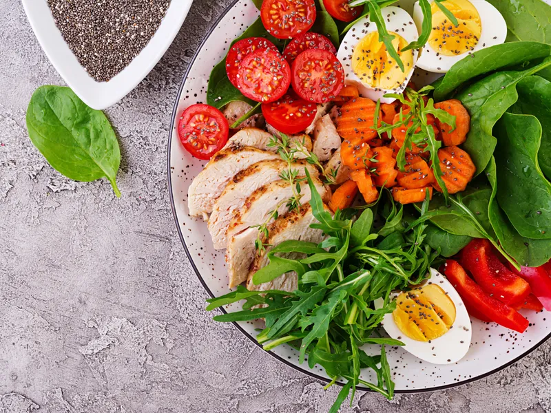 Ce alimente să consumi, dacă vrei să slăbești? Te țin sătul ore întregi, au puține calorii - Foto: Freepik (Imagine cu rol ilustrativ)