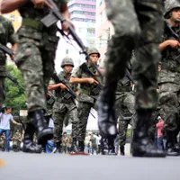 America de Sud, pregătiri de război. Brazilia scoate armata la graniță. Maduro, gata de invazie - Foto: Profimedia images