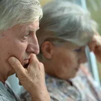 A fost modificată, din nou, plata pensie pe ianuarie. Când vor primi pensionarii banii? Și ce sume? Foto: Freepik (fotografie cu caracter ilustrativ)