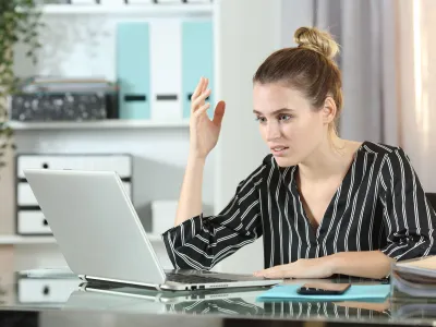 Laptopul tău se supraîncălzește și rulează greu - Foto: Profimedia images