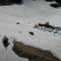 Stratul de zăpadă măsoară 16 centimetri la Bâlea Lac; ninge pe Transfăgărăşan