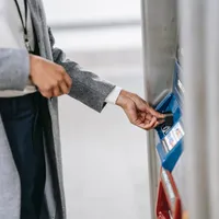 Consiliul Concurenței verifică băncile. Românii ar fi primit scoruri greșite de credit intenționat Foto: Pexels (fotografie cu caracter ilsutrativ)