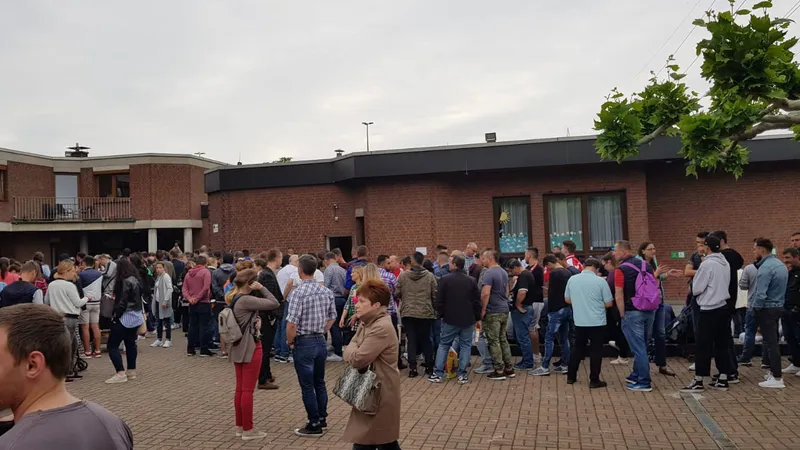Aglomerație la vot la Dusseldorf/FOTO: NWR