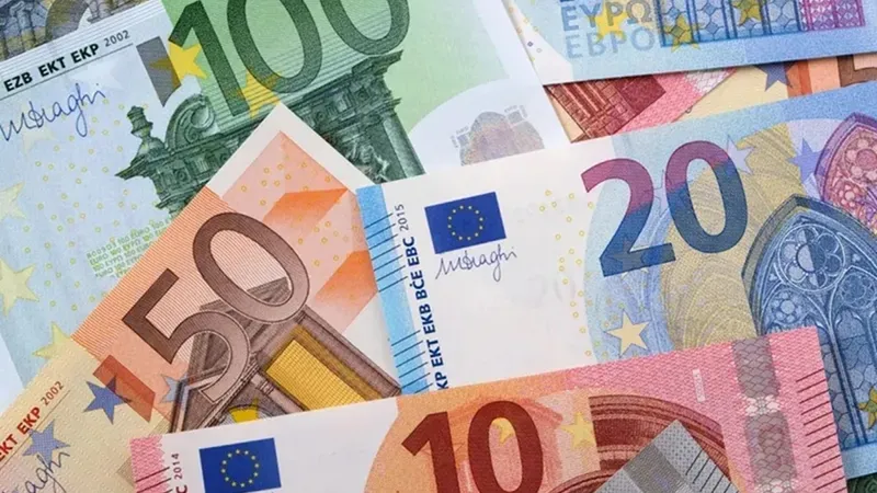 Guvernul Bolojan a reușit să renegocieze PNRR. Nu pierdem 21,5 miliarde €. Ce s-a stabilit? - Foto: Freepik (Imagine cu caracter ilustrativ)