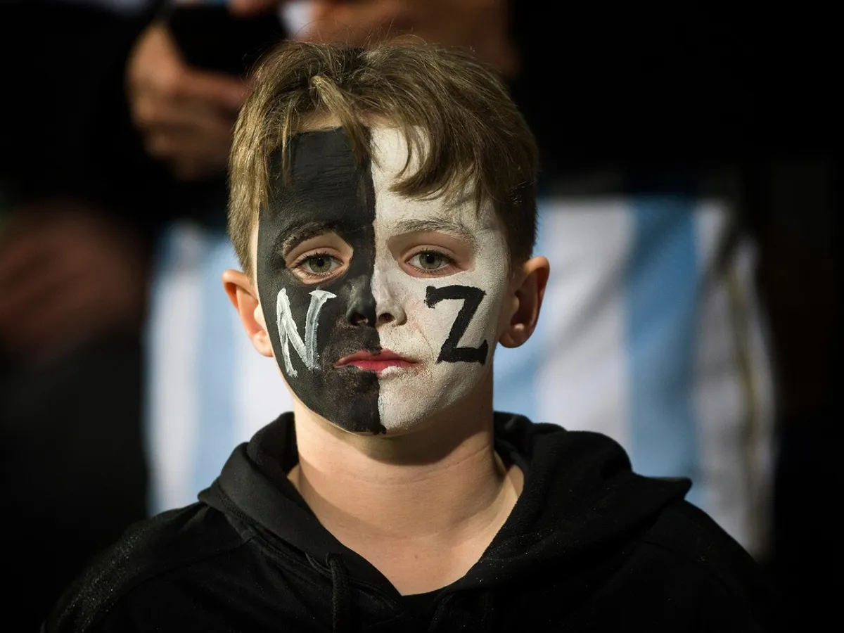 Fanii neo-zeelandezi, dezamăgiți după înfrângerea suferită de All Blacks în fața Pumelor - Foto: Profimedia Images /Joseph Johnson