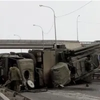 VIDEO Momentul în care un șofer rus răstoarnă din greșeală sistemul de rachete Panțîr de 15.000.000$ - Foto: defence-blog.co