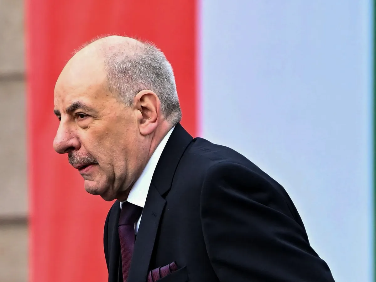 Președintele Ungariei a promulgat amendamentul constituțional care prevede încetarea mandatului șefului stat
