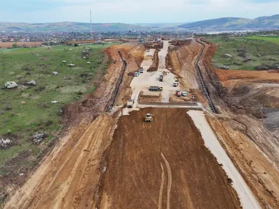 „Autostrada rușinii naționale”, ciotul de 26 km al Autostrăzii Transilvania - A3 dintre Suplacu de Barcău și Chiribiș - Foto: Facebook / Asociația Pro Infrastructură