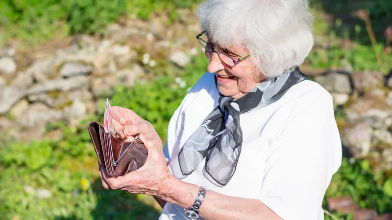 Șeful Casei de Pensii anunță o nouă creștere de pensii. Cine sunt pensionarii care o primesc? - Foto: Freepik
