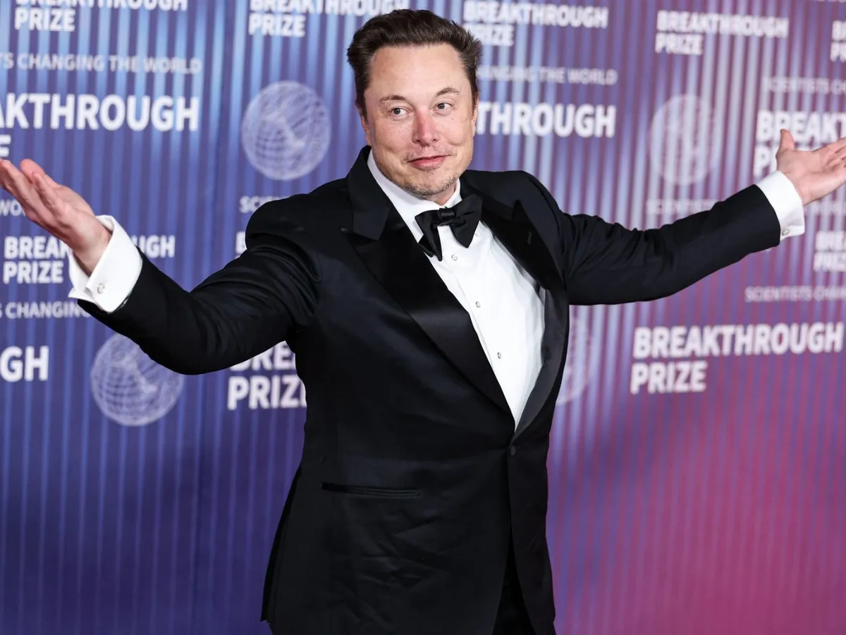 Elon Musk oferă salariu de 25.000$ lună. Românii pot aplica și vor munci de acasă. În ce condiții Foto: Profimedia Images (fotografie cu caracter ilustrativ)