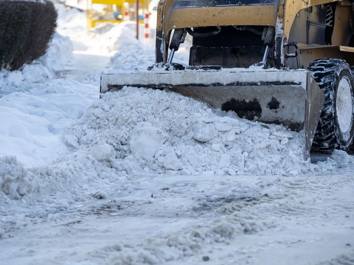 VREMEA rea se dezlănțuie. Cod portocaliul și galben de viscol și ninsori în aproape toată România - Foto: Profimedia images