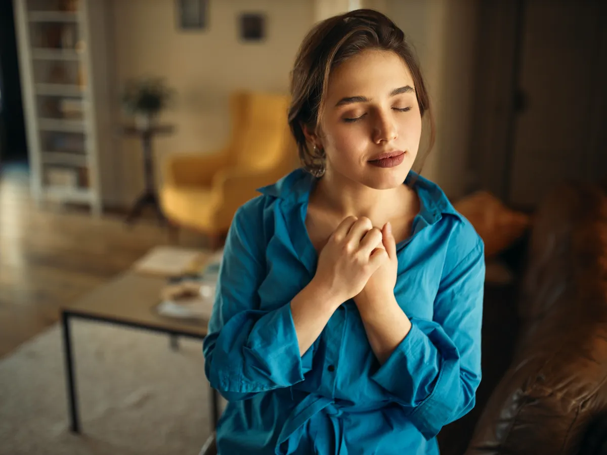 Motivul pentru care trebuie să-ți cureți casa energetic înainte de sărbători. Cum să faci asta