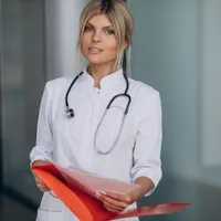 Colegiul Medicilor din România are aproape 77.000 de membri. 50% din medici profesează în București - Foto: Freepik