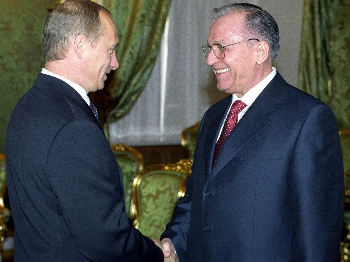Iliescu și Putin - Foto: Profimedia Images