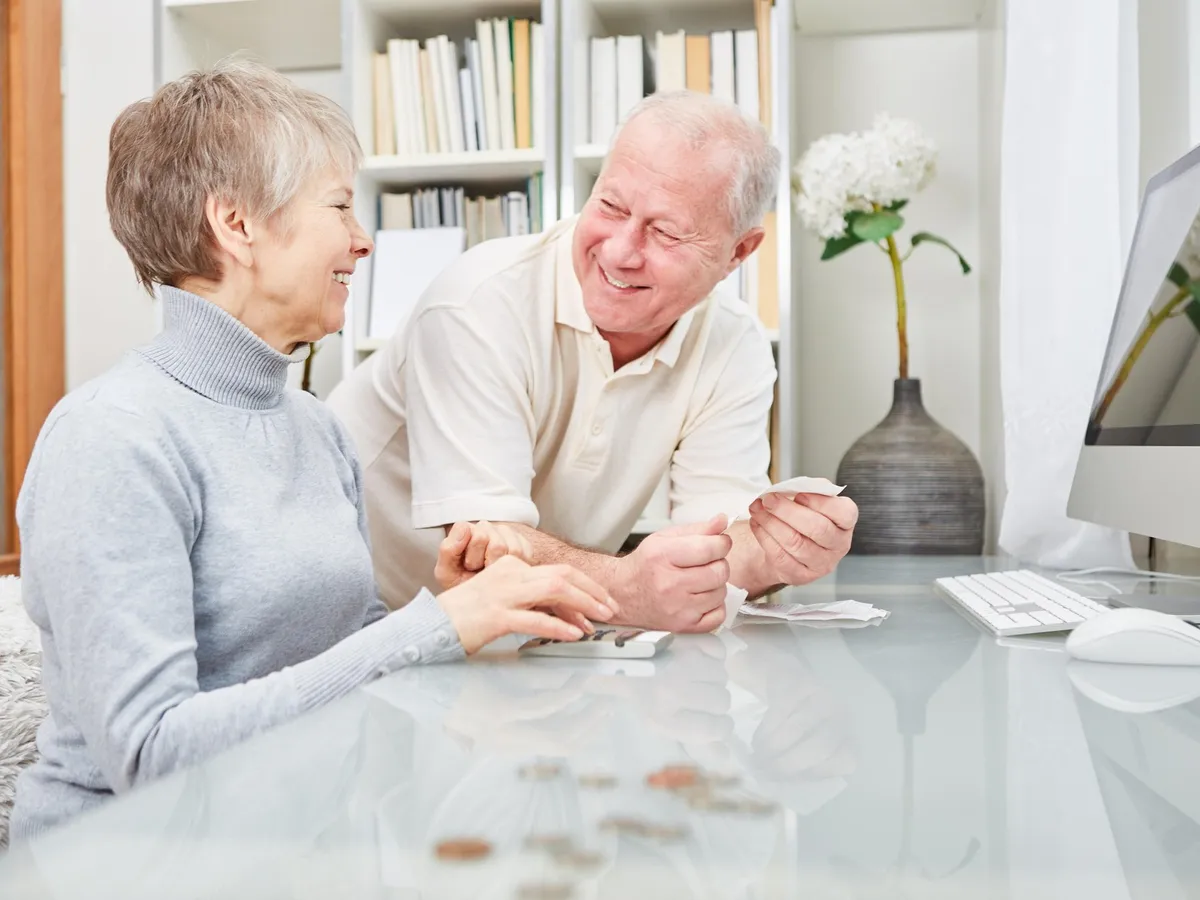După recalculare, pensiile cresc şi cu 40%. Când vor primi pensionarii banii în plus  Foto: Profimedia Images (fotografie cu caracter ilsutrativ)