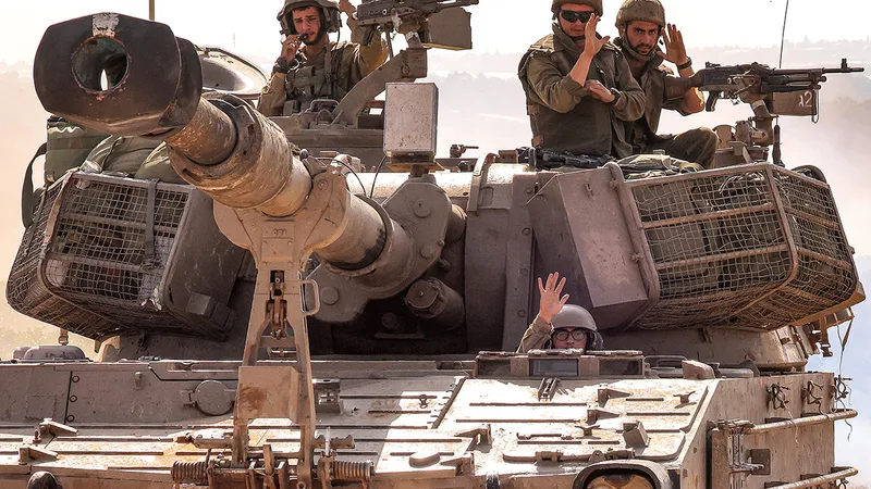 ERADICARE Israelul duce un război în Fâșia Gaza până la eradicarea organizației teroriste Hamas, care a comis masacrul de la 7 octombrie - Foto: Profimedia Images