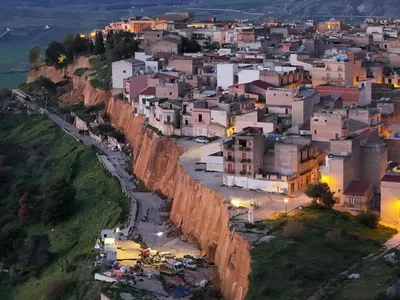 Niscemi, provincia Caltanissetta, Sicilia. Un oraş în curs de dispariţie - Foto: Profimedia Images