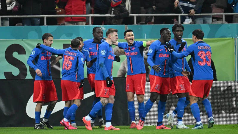 FCSB câștigă derby-ul cu Dinamo și revine pe primul loc în Superligă - Foto: Facebook/FCSB