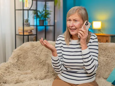 Pensionară la pensie - Foto: Freepik