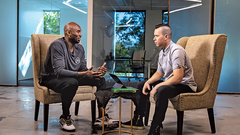 LA TACLALE Kobe și Jordan Harbinger discută despre modul în care abilitățile sale ca jucător de baschet i-au folosit pentru a-și dezvolta cea de a doua carieră, într-un episod al emisiunii audio digitale