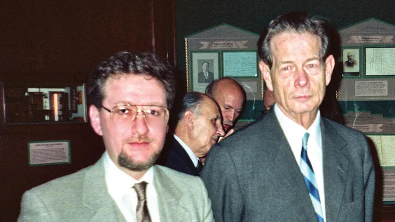 În 1990, întâlnea un alt disident: Regele Mihai
